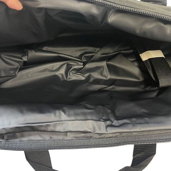 NorChill 48 Can Xtreme Boat Bag High Performance Cooler Insulated SoftSide 31x16 - Picture 5 of 5